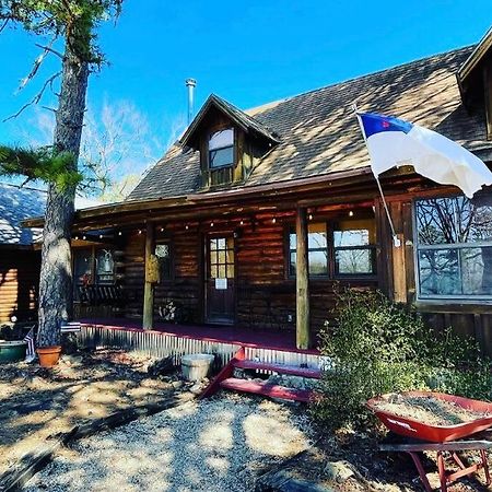 3 Bedroom Log Cabin With Hot Tub At Bear Mountain 尤里卡斯普林斯 外观 照片