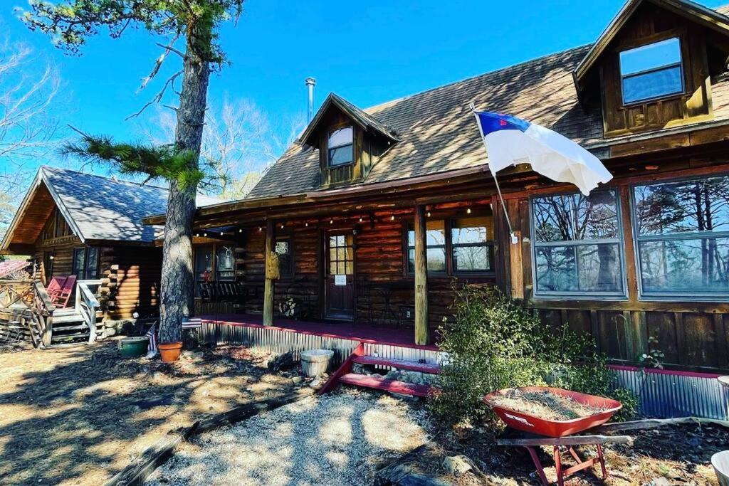 3 Bedroom Log Cabin With Hot Tub At Bear Mountain 尤里卡斯普林斯 外观 照片