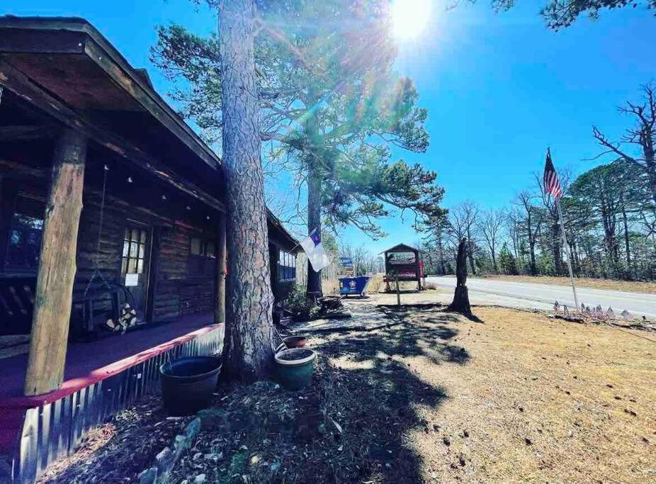 3 Bedroom Log Cabin With Hot Tub At Bear Mountain 尤里卡斯普林斯 外观 照片